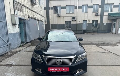 Toyota Camry, 2013 год, 1 900 000 рублей, 1 фотография