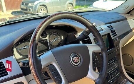Cadillac Escalade III, 2007 год, 1 430 000 рублей, 13 фотография