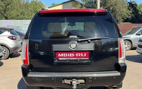 Cadillac Escalade III, 2007 год, 1 430 000 рублей, 6 фотография