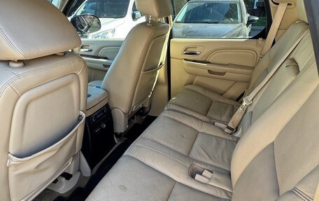 Cadillac Escalade III, 2007 год, 1 430 000 рублей, 26 фотография