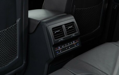 Volkswagen Touareg III, 2019 год, 4 847 650 рублей, 13 фотография