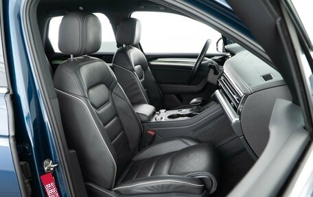 Volkswagen Touareg III, 2019 год, 4 847 650 рублей, 9 фотография