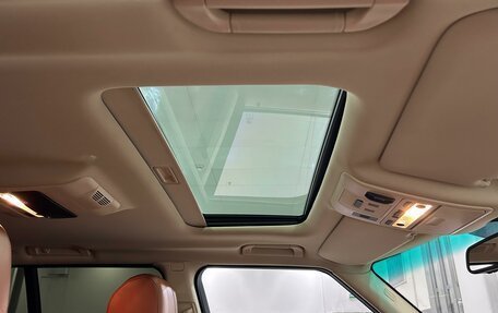 Land Rover Range Rover III, 2011 год, 1 990 000 рублей, 23 фотография