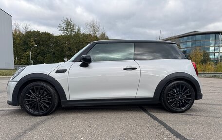 MINI Hatch, 2021 год, 2 490 000 рублей, 8 фотография