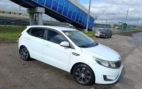 KIA Rio III рестайлинг, 2015 год, 900 000 рублей, 2 фотография