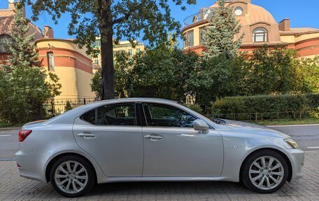 Lexus IS II рестайлинг 2, 2006 год, 1 300 000 рублей, 7 фотография