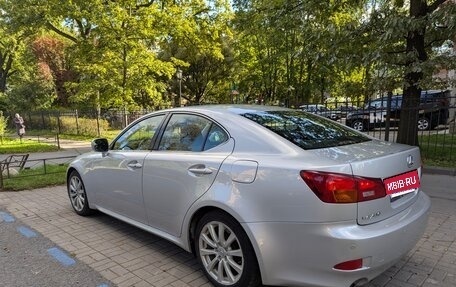 Lexus IS II рестайлинг 2, 2006 год, 1 300 000 рублей, 8 фотография