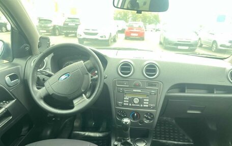 Ford Fusion I, 2006 год, 530 000 рублей, 4 фотография