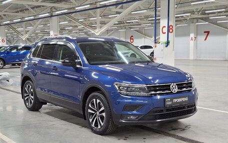 Volkswagen Tiguan II, 2019 год, 2 710 000 рублей, 3 фотография