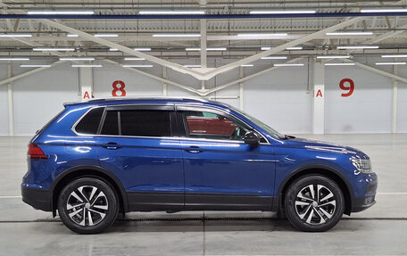 Volkswagen Tiguan II, 2019 год, 2 710 000 рублей, 4 фотография