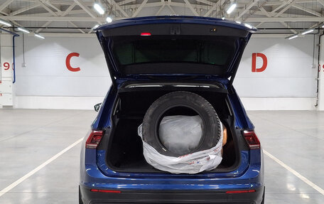 Volkswagen Tiguan II, 2019 год, 2 710 000 рублей, 10 фотография