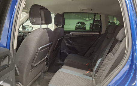 Volkswagen Tiguan II, 2019 год, 2 710 000 рублей, 12 фотография