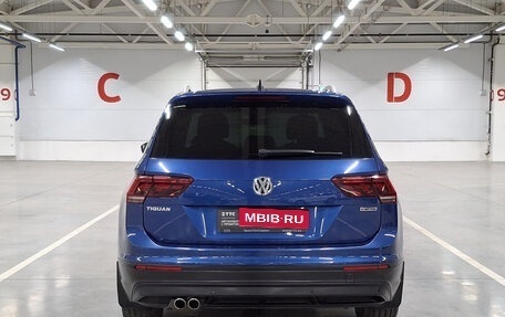 Volkswagen Tiguan II, 2019 год, 2 710 000 рублей, 6 фотография