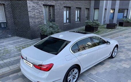 BMW 7 серия, 2016 год, 3 350 000 рублей, 3 фотография