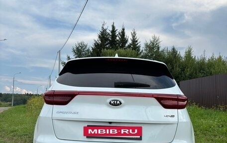 KIA Sportage IV рестайлинг, 2018 год, 2 140 000 рублей, 2 фотография