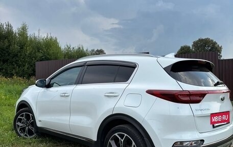 KIA Sportage IV рестайлинг, 2018 год, 2 140 000 рублей, 3 фотография