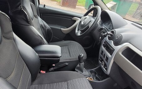 Renault Logan I, 2011 год, 370 000 рублей, 2 фотография