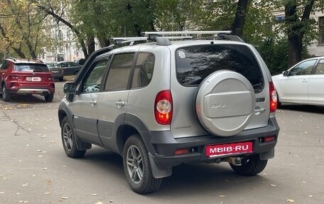 Chevrolet Niva I рестайлинг, 2018 год, 980 000 рублей, 8 фотография