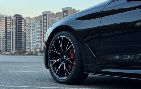 BMW 5 серия, 2019 год, 5 590 000 рублей, 4 фотография