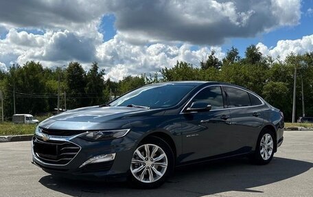 Chevrolet Malibu IX, 2020 год, 2 000 000 рублей, 1 фотография