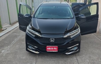 Honda Shuttle II, 2016 год, 1 200 000 рублей, 1 фотография