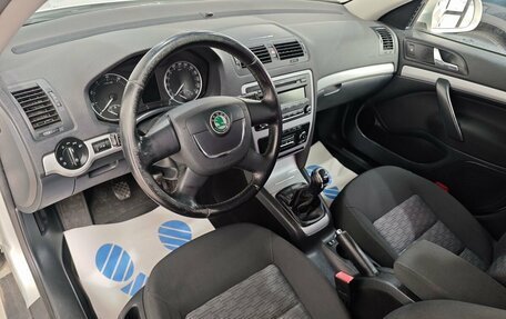 Skoda Octavia, 2012 год, 920 000 рублей, 10 фотография