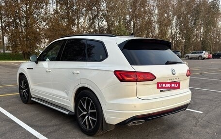 Volkswagen Touareg III, 2020 год, 6 400 000 рублей, 4 фотография