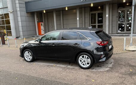 KIA cee'd III, 2019 год, 1 700 000 рублей, 2 фотография