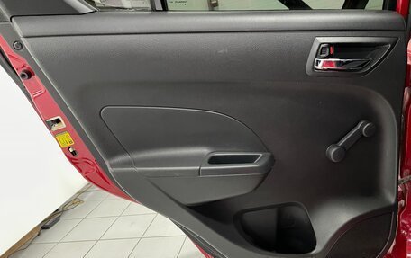 Suzuki Swift IV, 2011 год, 799 000 рублей, 19 фотография