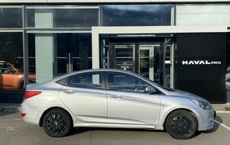 Hyundai Solaris II рестайлинг, 2015 год, 999 000 рублей, 4 фотография