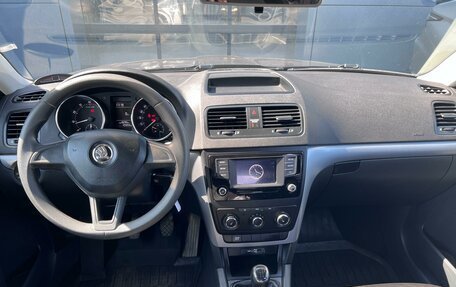 Skoda Yeti I рестайлинг, 2017 год, 1 350 000 рублей, 18 фотография