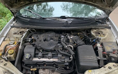 Dodge Stratus II, 2001 год, 500 000 рублей, 13 фотография