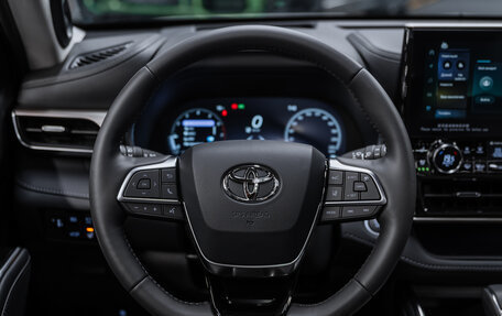 Toyota Highlander, 2025 год, 5 750 000 рублей, 15 фотография