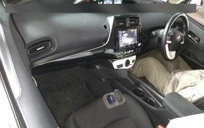 Toyota Prius IV XW50, 2016 год, 1 190 000 рублей, 1 фотография