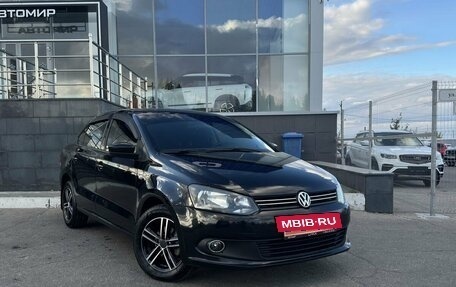 Volkswagen Polo VI (EU Market), 2013 год, 730 000 рублей, 3 фотография