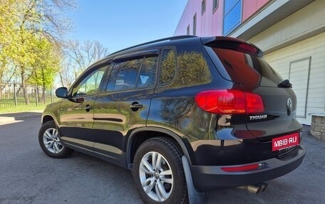 Volkswagen Tiguan I, 2015 год, 1 698 000 рублей, 4 фотография