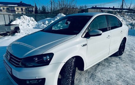 Volkswagen Polo VI (EU Market), 2016 год, 950 000 рублей, 2 фотография