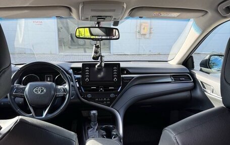 Toyota Camry, 2021 год, 3 350 000 рублей, 15 фотография