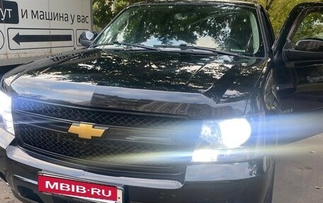 Chevrolet Tahoe III, 2013 год, 2 800 000 рублей, 7 фотография