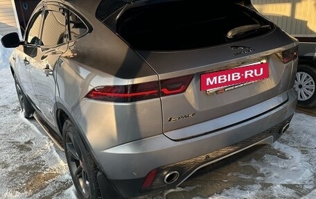 Jaguar E-Pace, 2021 год, 3 999 000 рублей, 17 фотография