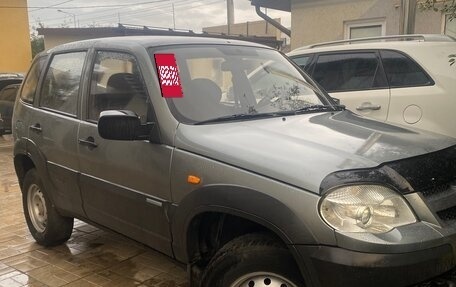 Chevrolet Niva I рестайлинг, 2009 год, 330 000 рублей, 3 фотография