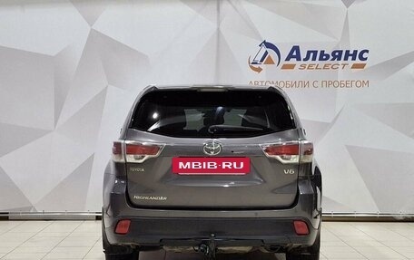 Toyota Highlander III, 2015 год, 2 750 000 рублей, 4 фотография