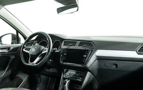 Volkswagen Tiguan II, 2021 год, 2 969 898 рублей, 8 фотография