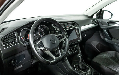 Volkswagen Tiguan II, 2021 год, 2 969 898 рублей, 10 фотография