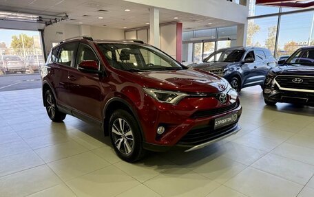 Toyota RAV4, 2017 год, 2 200 000 рублей, 3 фотография