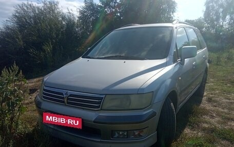 Mitsubishi Space Wagon III, 2003 год, 450 000 рублей, 3 фотография