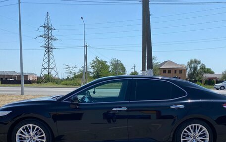 Toyota Camry, 2018 год, 3 370 000 рублей, 4 фотография