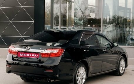 Toyota Camry, 2014 год, 1 550 000 рублей, 5 фотография
