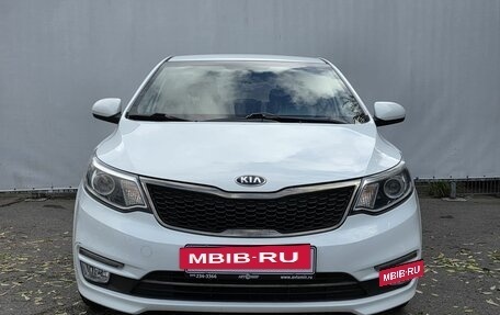 KIA Rio III рестайлинг, 2016 год, 1 370 000 рублей, 2 фотография