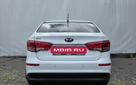 KIA Rio III рестайлинг, 2016 год, 1 370 000 рублей, 6 фотография